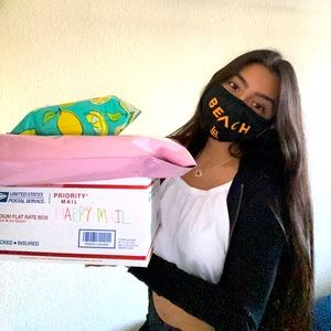 FAST SHIPPING Guaranteed 🏃‍♀️